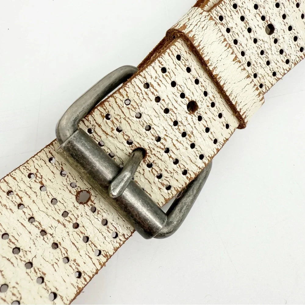 AEROPOSTALE Perforated White & Tan Leather Belt, Size Medium